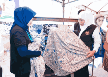 Gubernur Khofifah Apresiasi Upaya Hilirisasi Petani Mangrove