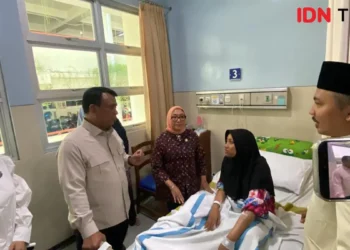 Menteri PPPA Jenguk Korban Keracunan MBG di Sidoarjo, Pastikan Pendampingan Trauma Healing